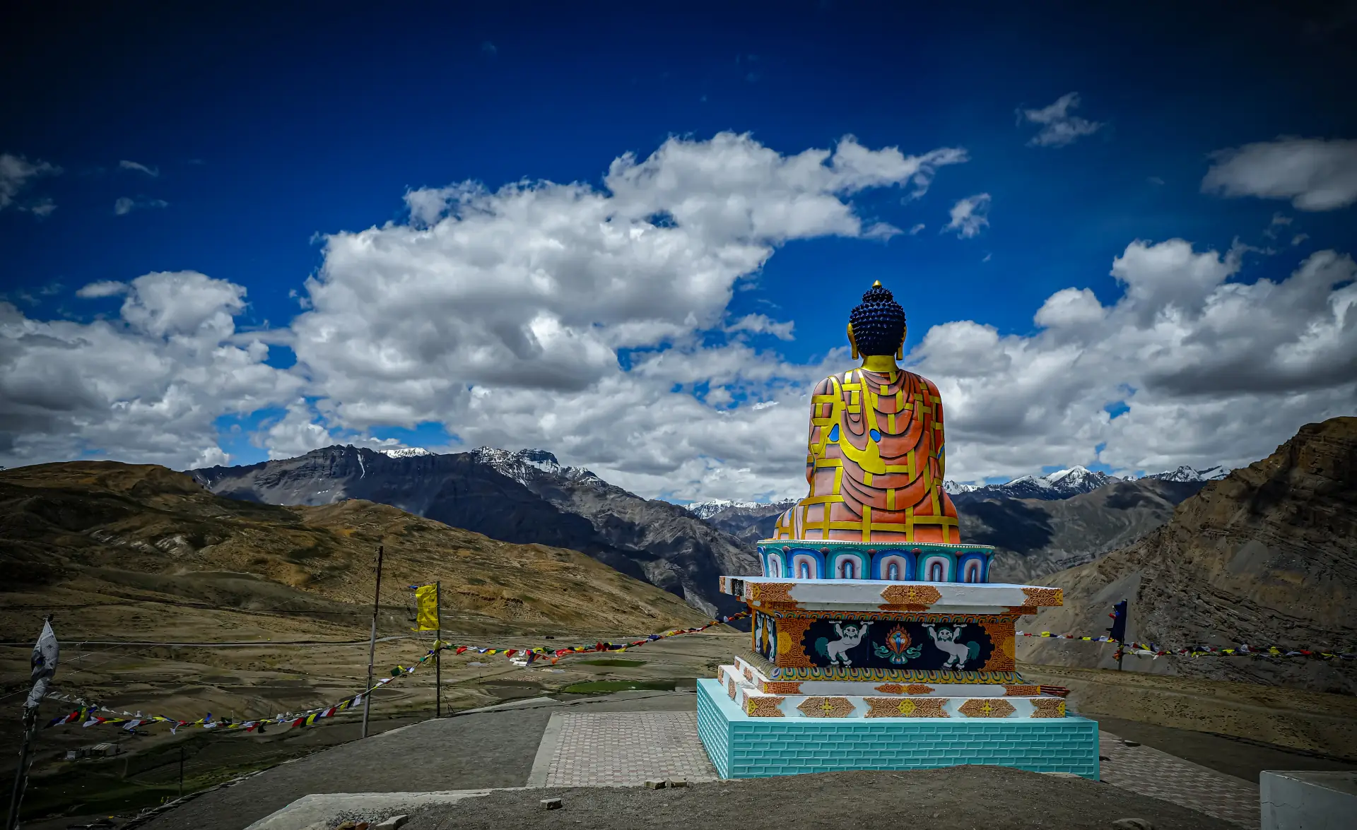 Scenic view near Kaza, Spiti Valley, Himachal Pradesh — photo 6