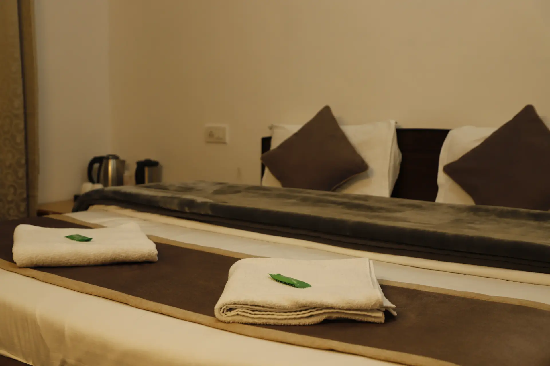Heritage mud-house room interior at The Delek House Kaza — photo 31