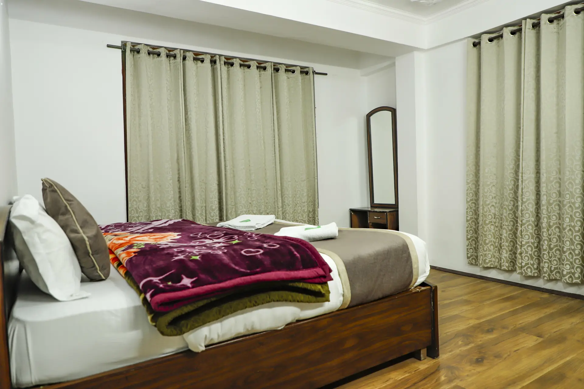 The Delek House room 3